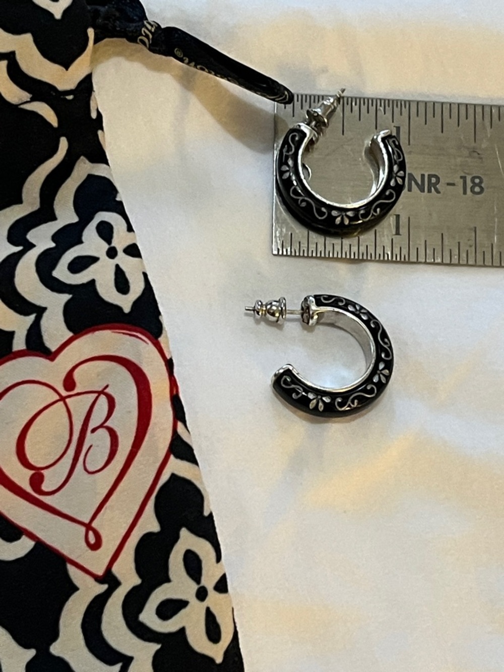 Brighton black and silver earrings - Picture 4 of 6